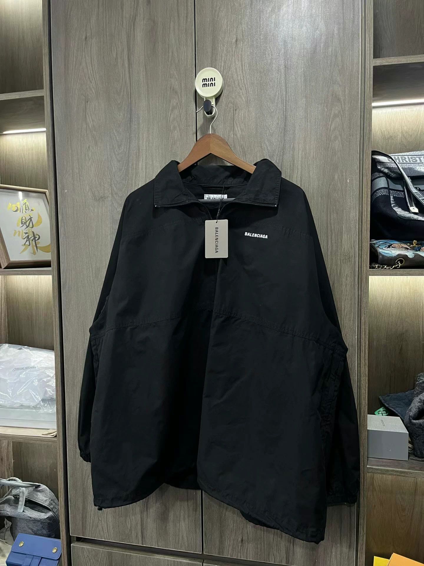 Balenciaga BALENCIAGA Front & Back Logo Windbreaker Jacket M Size US XL / EU 56 / 4 - 3 Thumbnail
