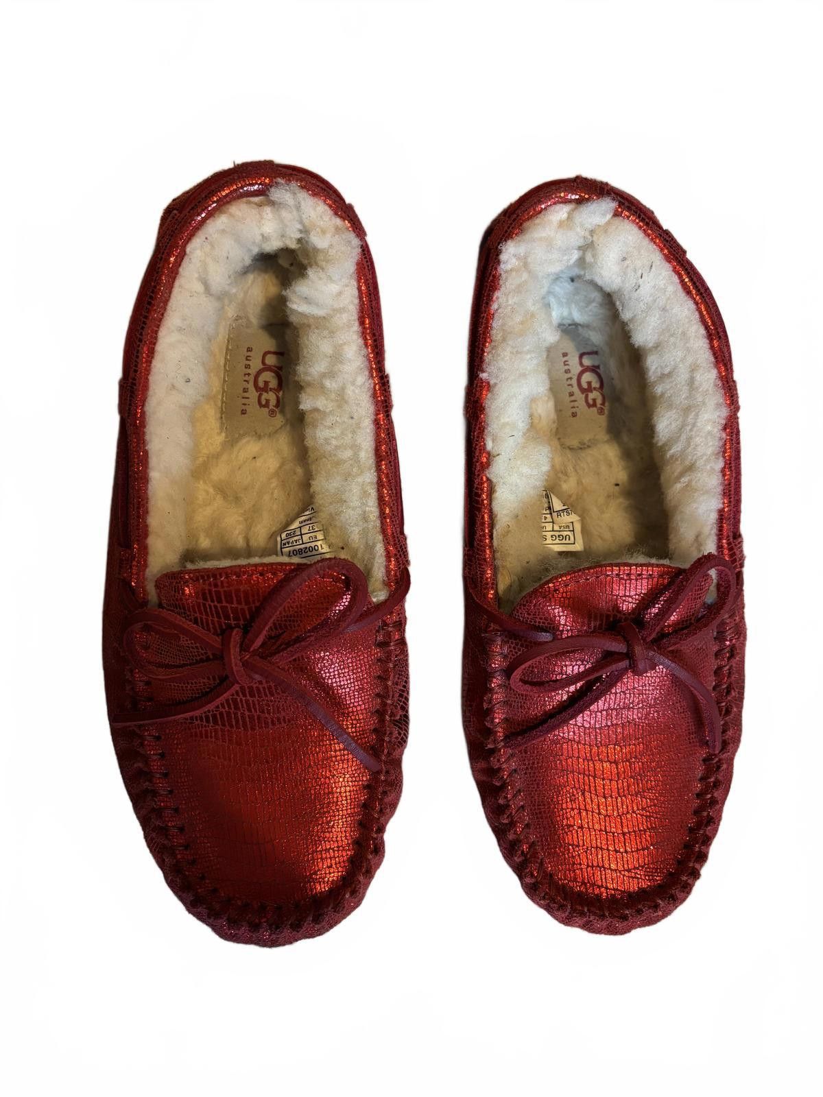 Ugg NEW UGG Dakota Metallic Jester Red Slippers Shearling sz 6 Size US 6 / IT 36 - 1 Thumbnail