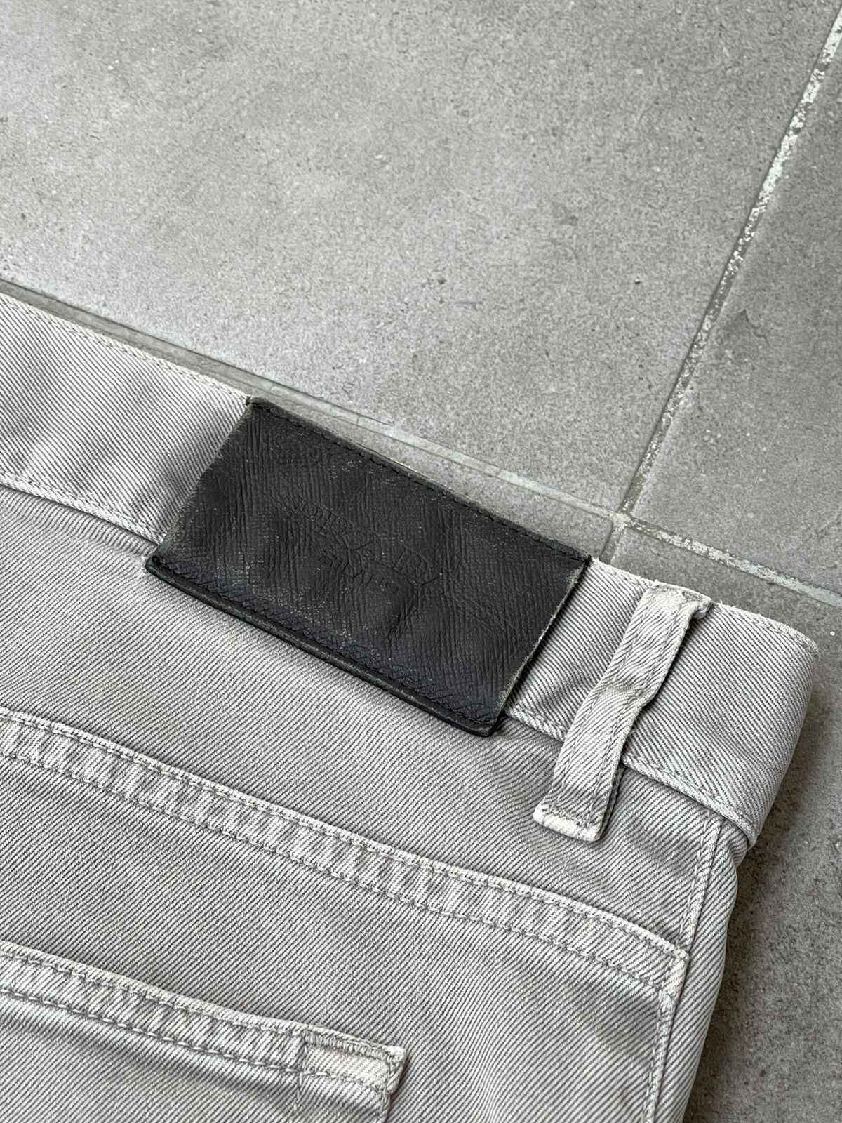 Prada SS13 Prada Distressed Light Grey Denim Pants Size US 32 / EU 48 - 17 Thumbnail