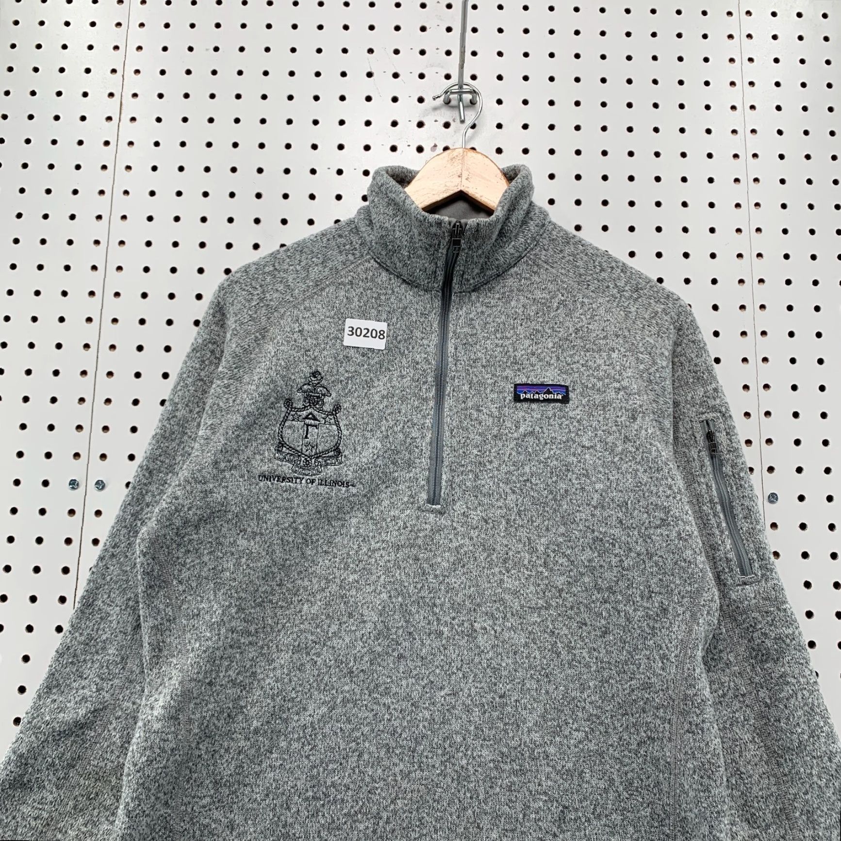 Patagonia Patagonia 1/4 Zip Better Sweater Gray Womens Large University Illinois 21x25 Jacket Womens L Gray University 21x25 Size L / US 10 / IT 46 - 5 Thumbnail