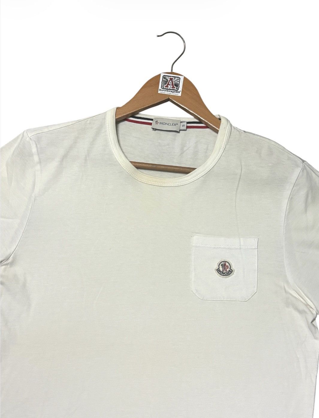 Moncler 💸BINDDING OFFER💸MONCLER MAGLIA SMALL LOGO POKET TSHIRT TEE💥 Size US S / EU 44-46 / 1 - 5 Thumbnail