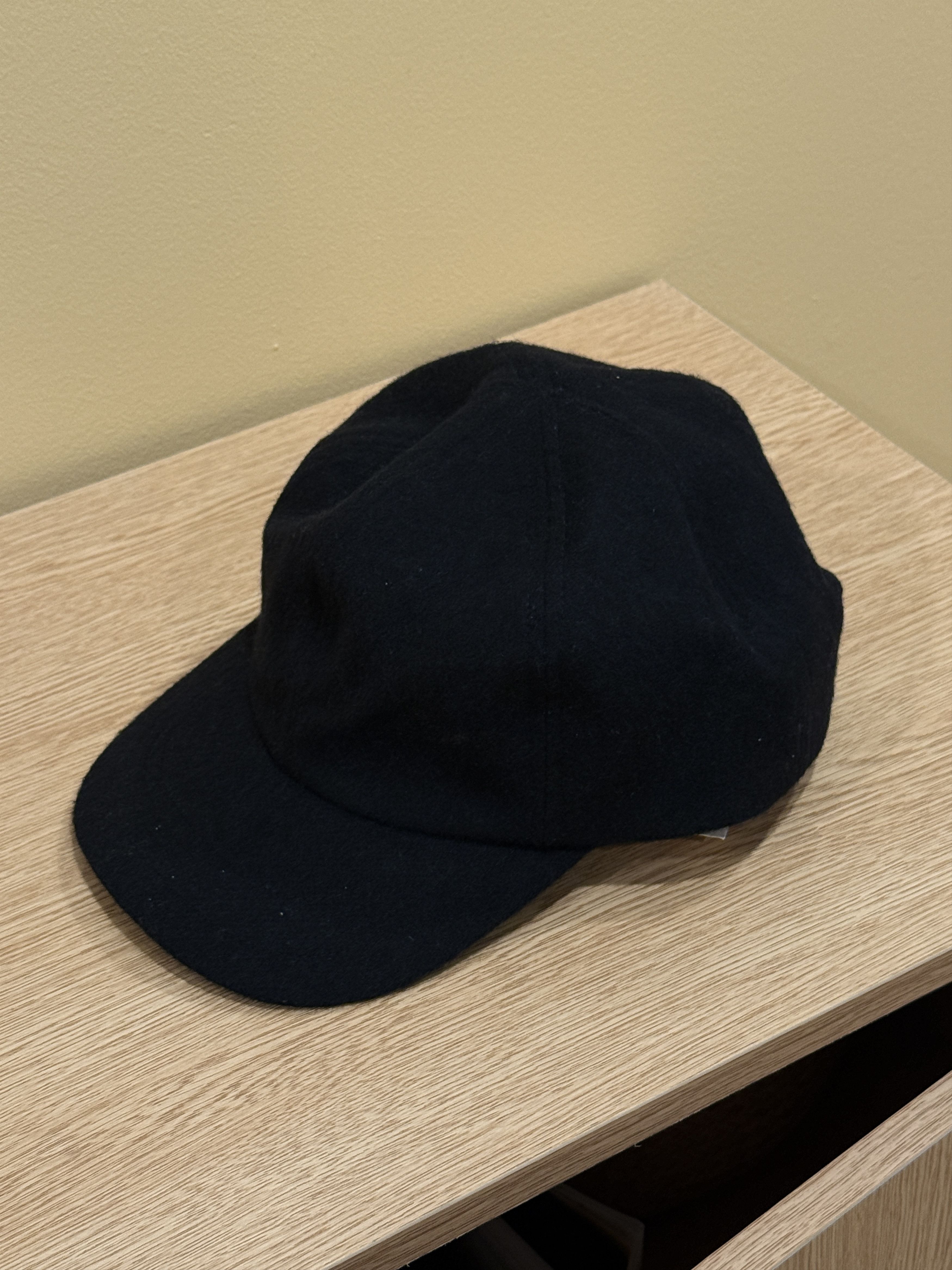Nine Tailor Shaggy Solid Cap