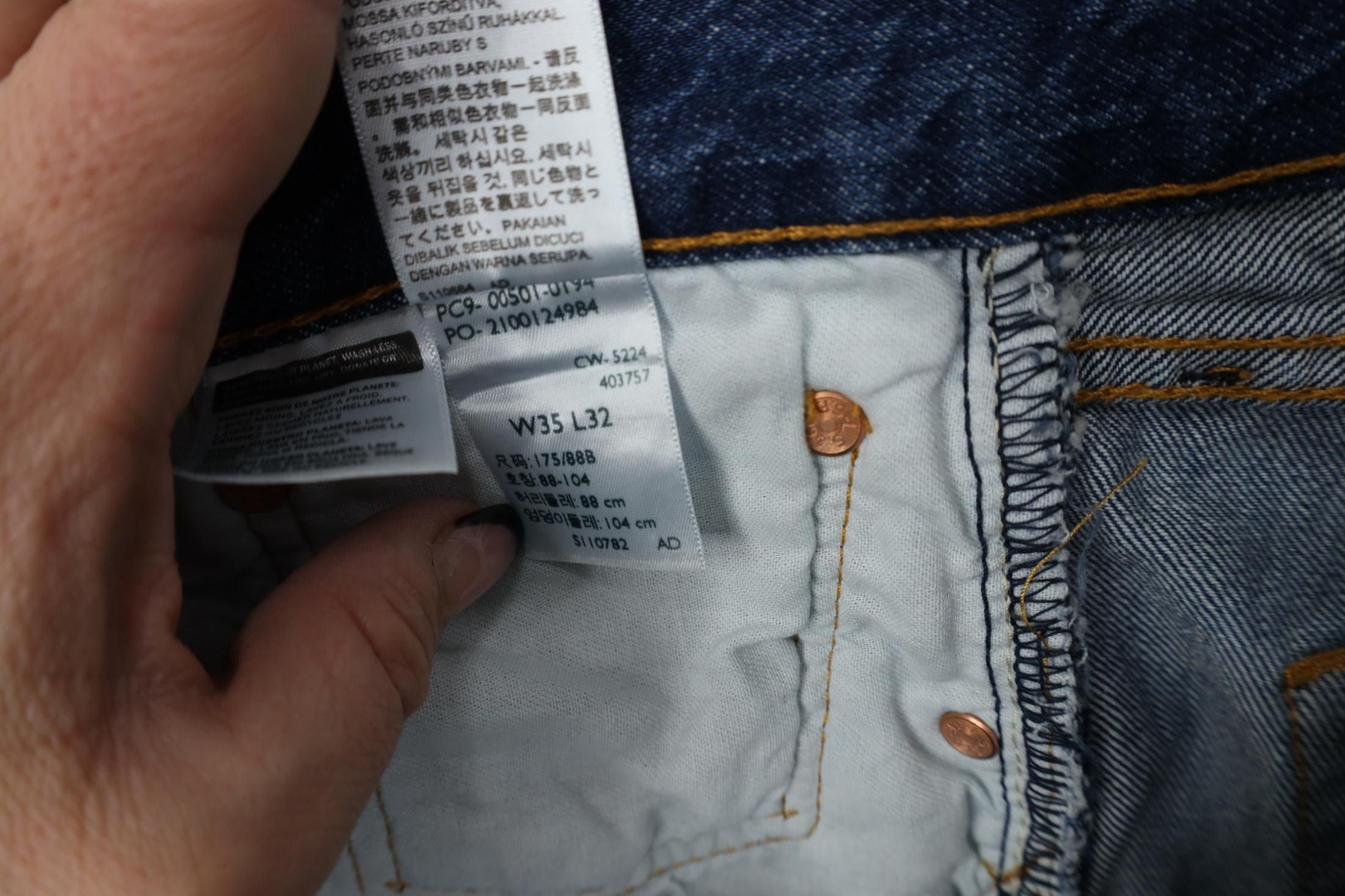 Levi's Vintage Y2K Levis 501xx Button Fly Original Fit Denim Jeans Size US 35 - 8 Thumbnail