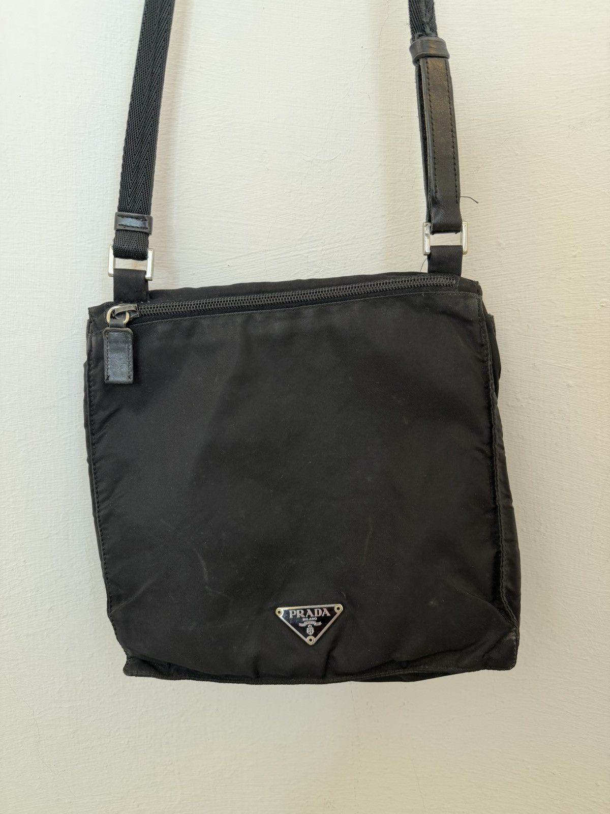 Prada Prada Logo Nylon Shoulder Bag Black Size 25x25 Size ONE SIZE - 3 Thumbnail