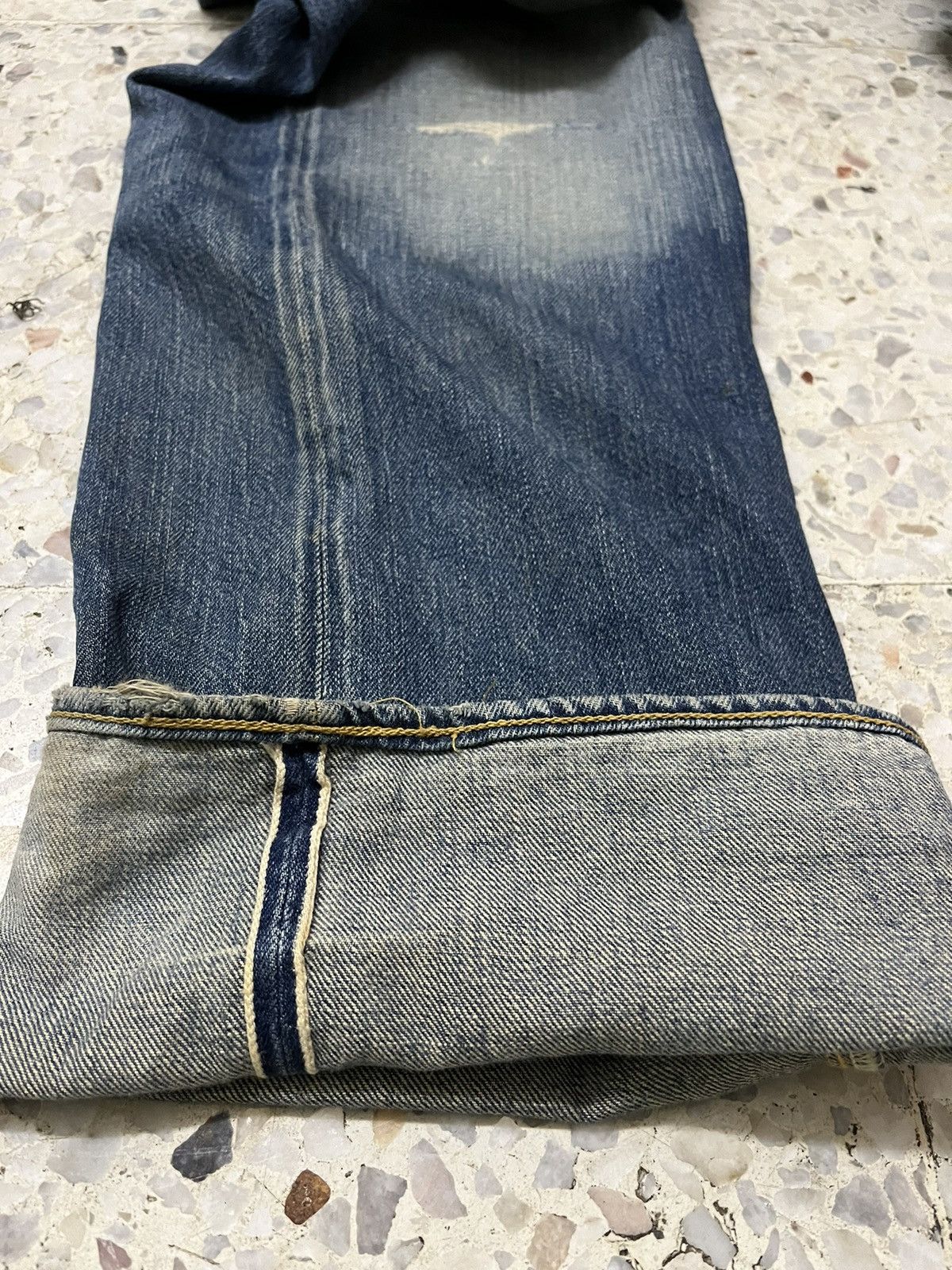 Levi's Vintage Clothing Distress Levi’s 501xx selvedge denim Size US 31 - 13 Thumbnail