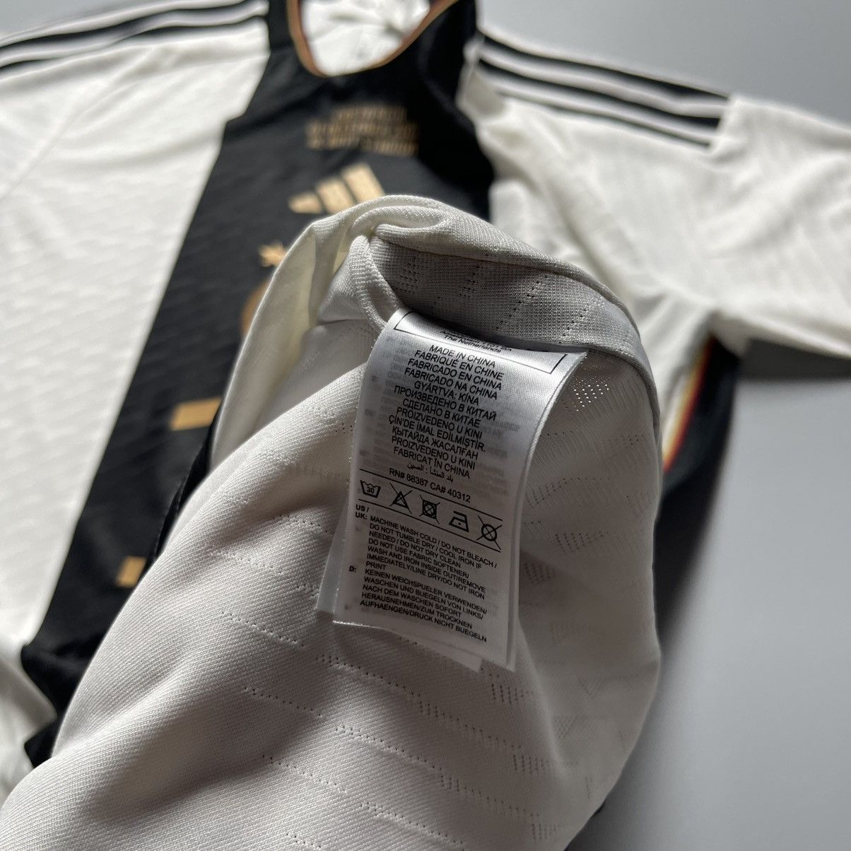 Adidas GERMANY ADIDAS 2022 WORLD CUP SOCCER HOME JERSEY #14 MUSIALA Size US S / EU 44-46 / 1 - 11 Thumbnail