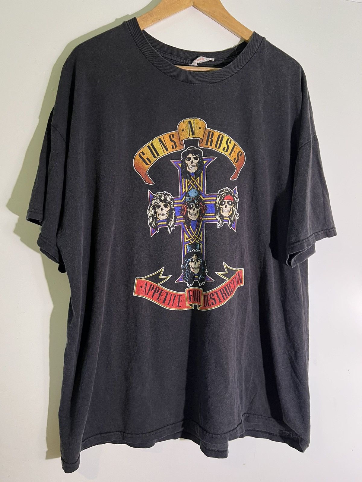 Band Tees Y2K 2000’s VTG Vintage Guns N’ Rosee GNR Rock Band Tee Shirt Size US XXL / EU 58 / 5 - 1 Thumbnail