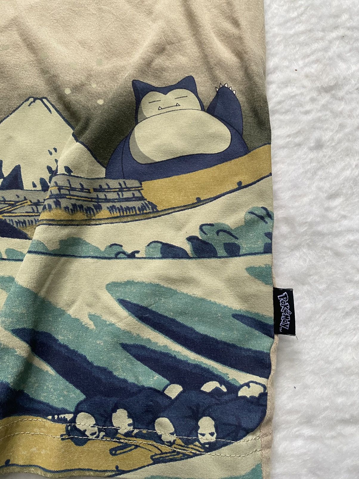 Nintendo Pokemon Uniqlo Tshirt Size US M / EU 48-50 / 2 - 2 Thumbnail