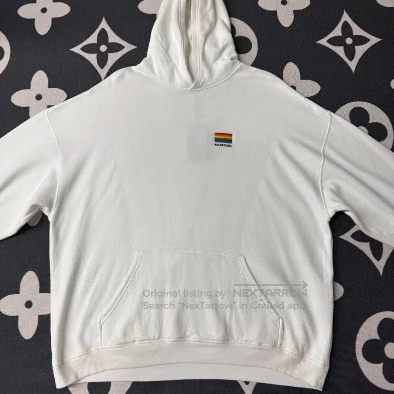 Balenciaga Balenciaga Rainbow Flag White Hoodie Size US XS / EU 42 / 0 - 1 Thumbnail
