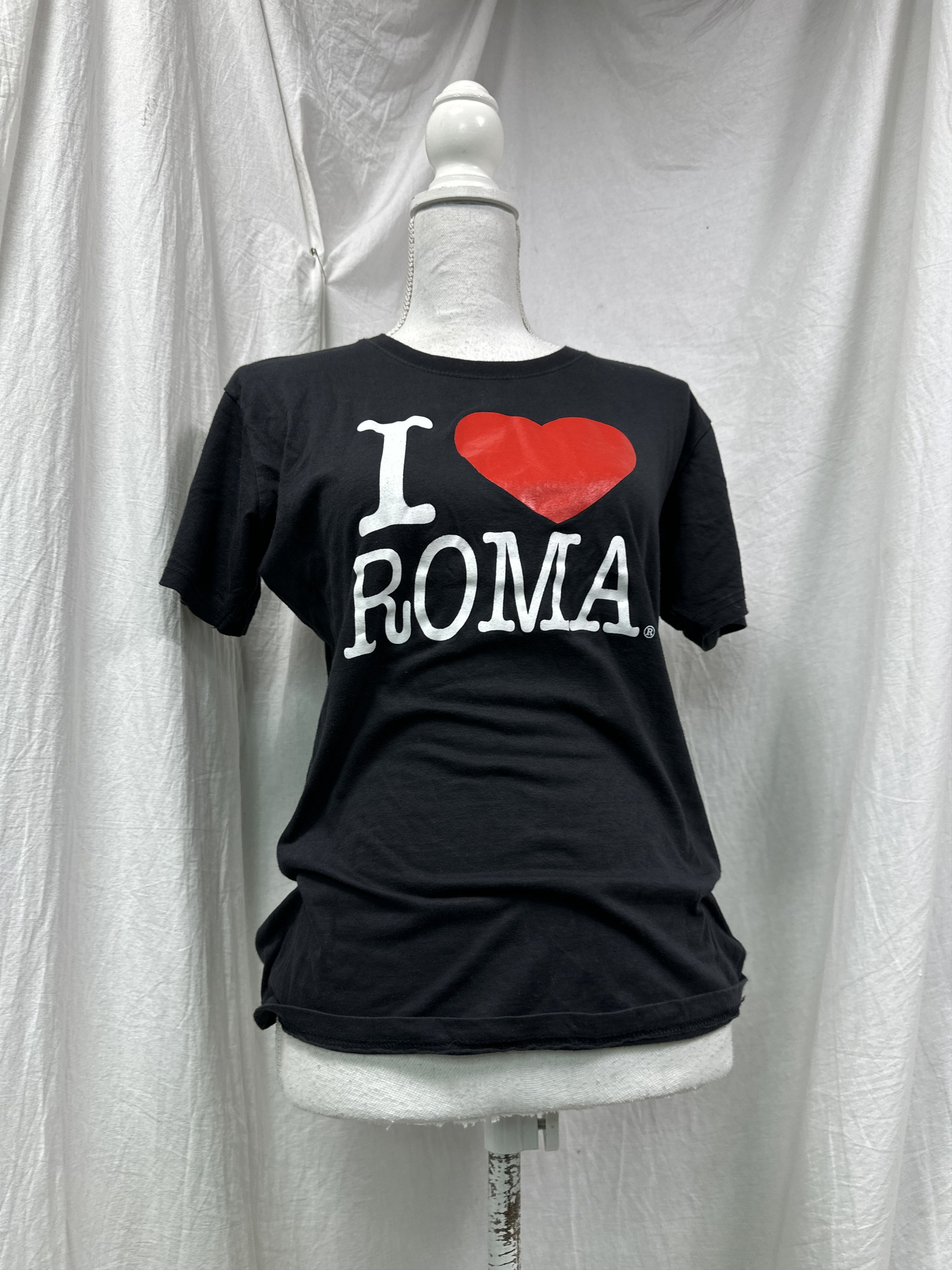 Vintage Vintage Casual Streetwear I Love Roma T-shirt Y2K Size US L / EU 52-54 / 3 - 1 Thumbnail