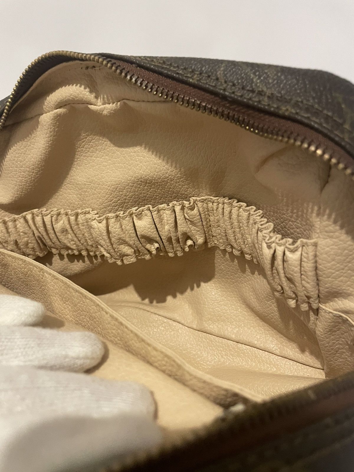 Louis Vuitton Louis Vuitton Trousse Toilette 23 Interno Beige Size ONE SIZE - 17 Thumbnail