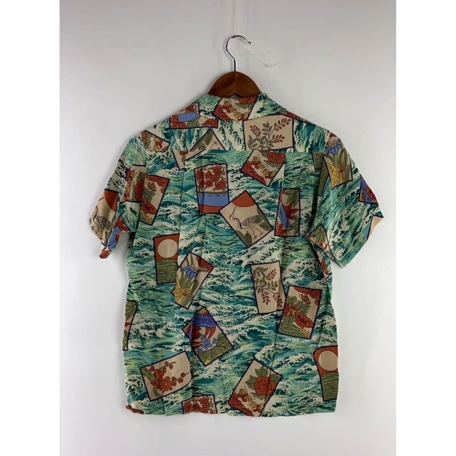 Sun Surf SUN SURF Shirt Size XS Green Aloha Rayon Hanafuda All-Over Print USED Men's Size US XS / EU 42 / 0 - 2 Thumbnail