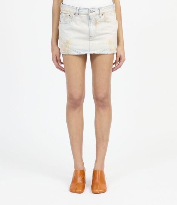 Maison Margiela o1bcso1str0526 MM6 Denim Skirt in Light Blue Size 24" / US 00 / IT 34 - 1 Thumbnail