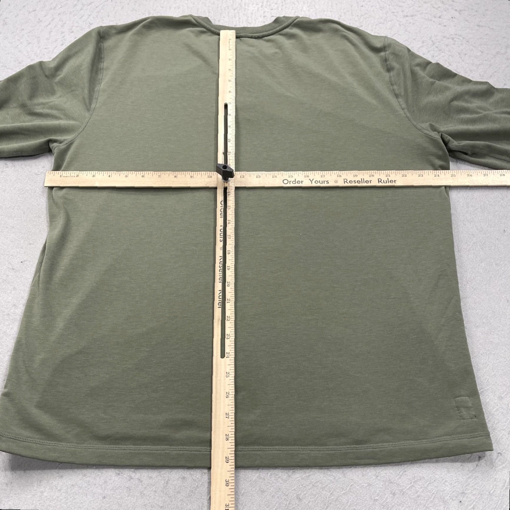 Vuori Vuori Shirt Mens 2XL Green Henley Long Sleeve Button Casual Pullover Solid Size US XXL / EU 58 / 5 - 6 Thumbnail