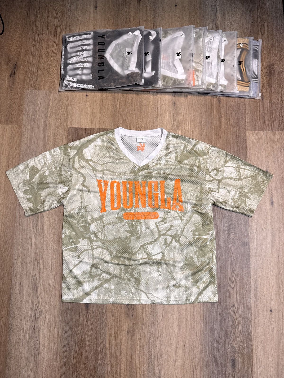 Alphalete Athletics YoungLa VARSITY FOOTBALL CROPPED JERSEY Size US XL / EU 56 / 4 - 5 Thumbnail