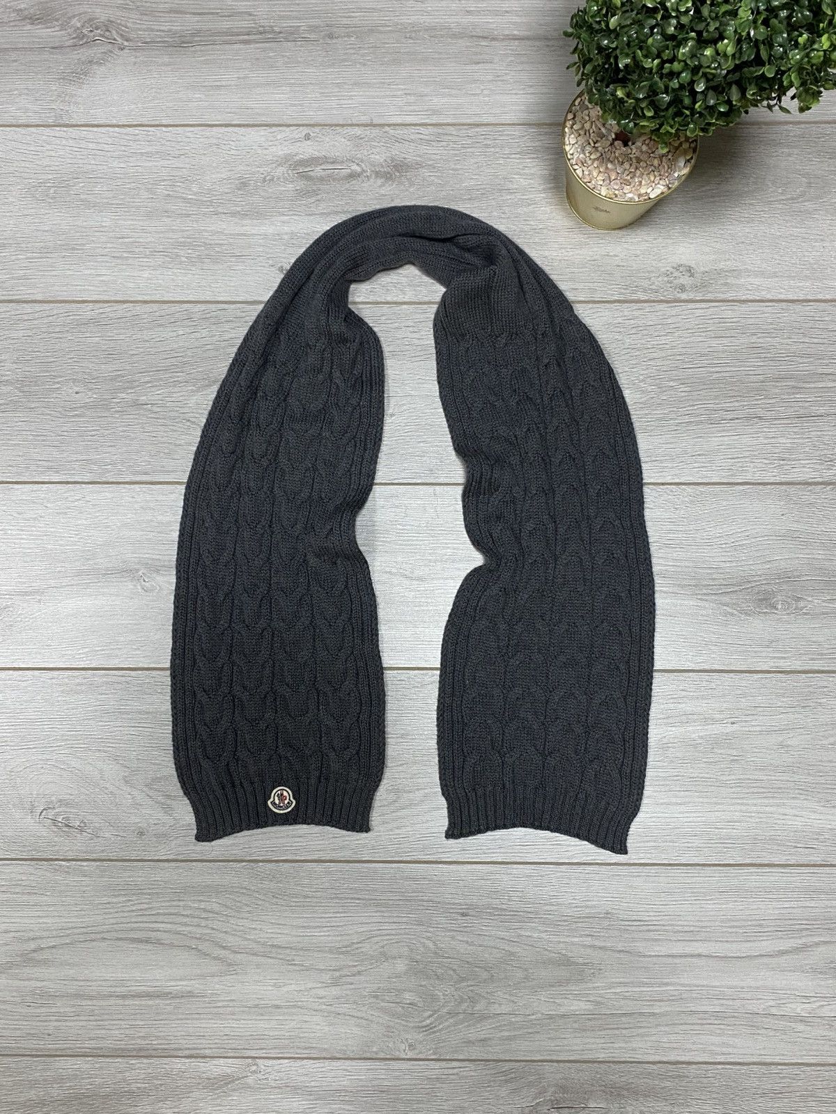 Moncler Moncler wool knitted scarf logo badge Size ONE SIZE - 1 Thumbnail