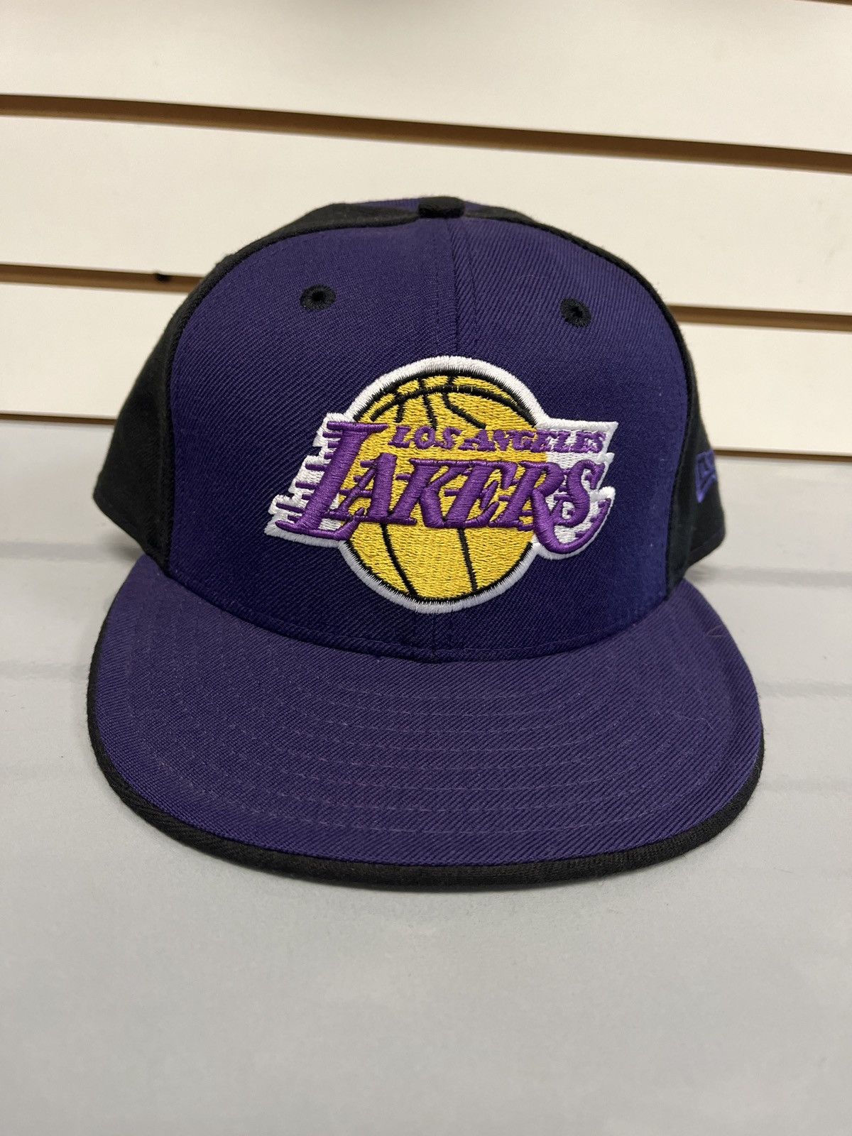 New Era New Era 59/50 7 1/2 size Lakers wool cap Size ONE SIZE - 1 Thumbnail