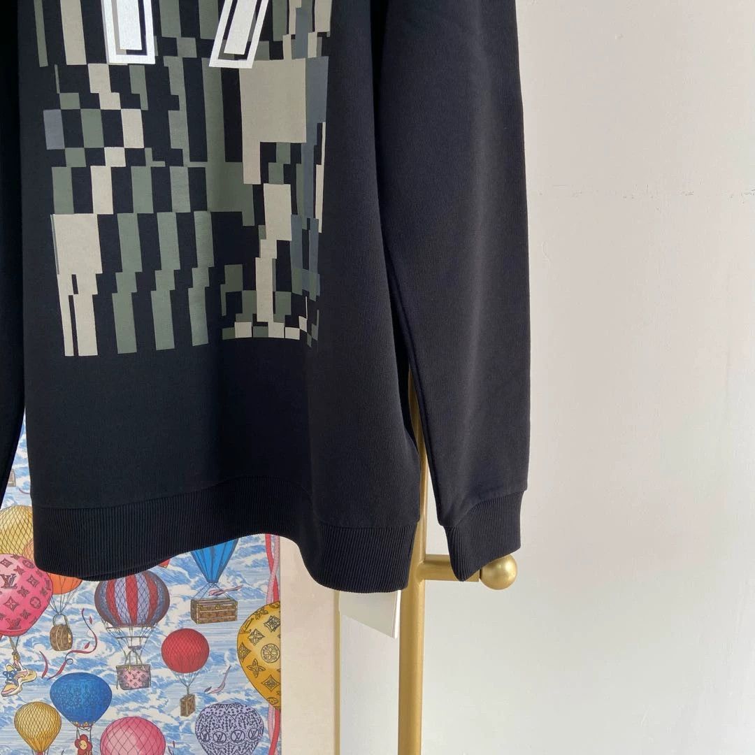 Givenchy Givenchy Black Digital Print T-shirt XS Size US XS / EU 42 / 0 - 4 Thumbnail