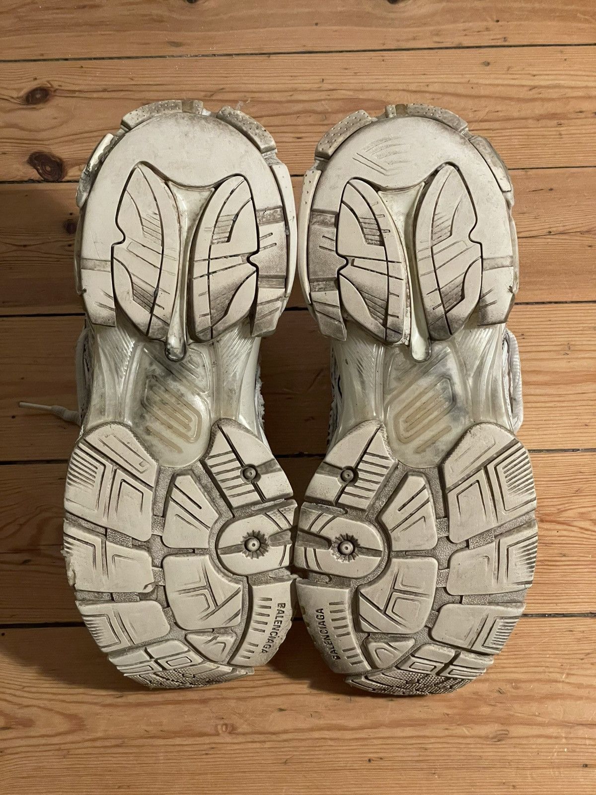 Balenciaga Balenciaga runner white Size US 9.5 / EU 42-43 - 7 Thumbnail