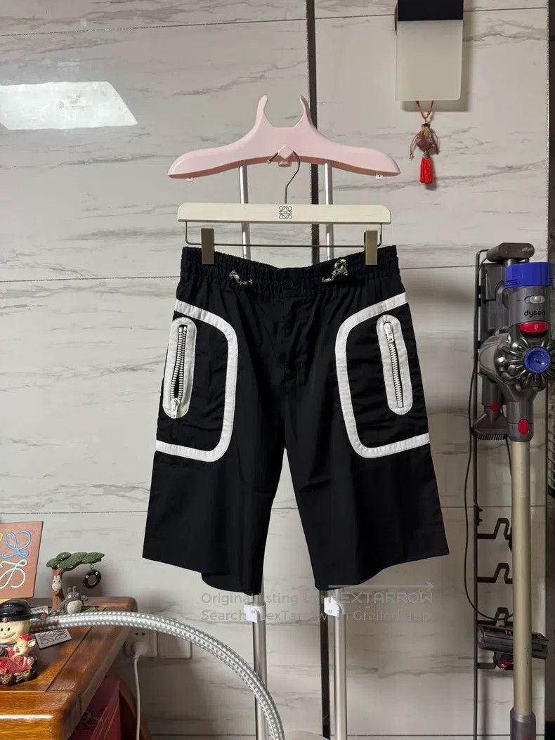 Givenchy Givenchy SizeXL Pants (Size 50, Gold Size) Size US 30 / EU 46 - 1 Thumbnail