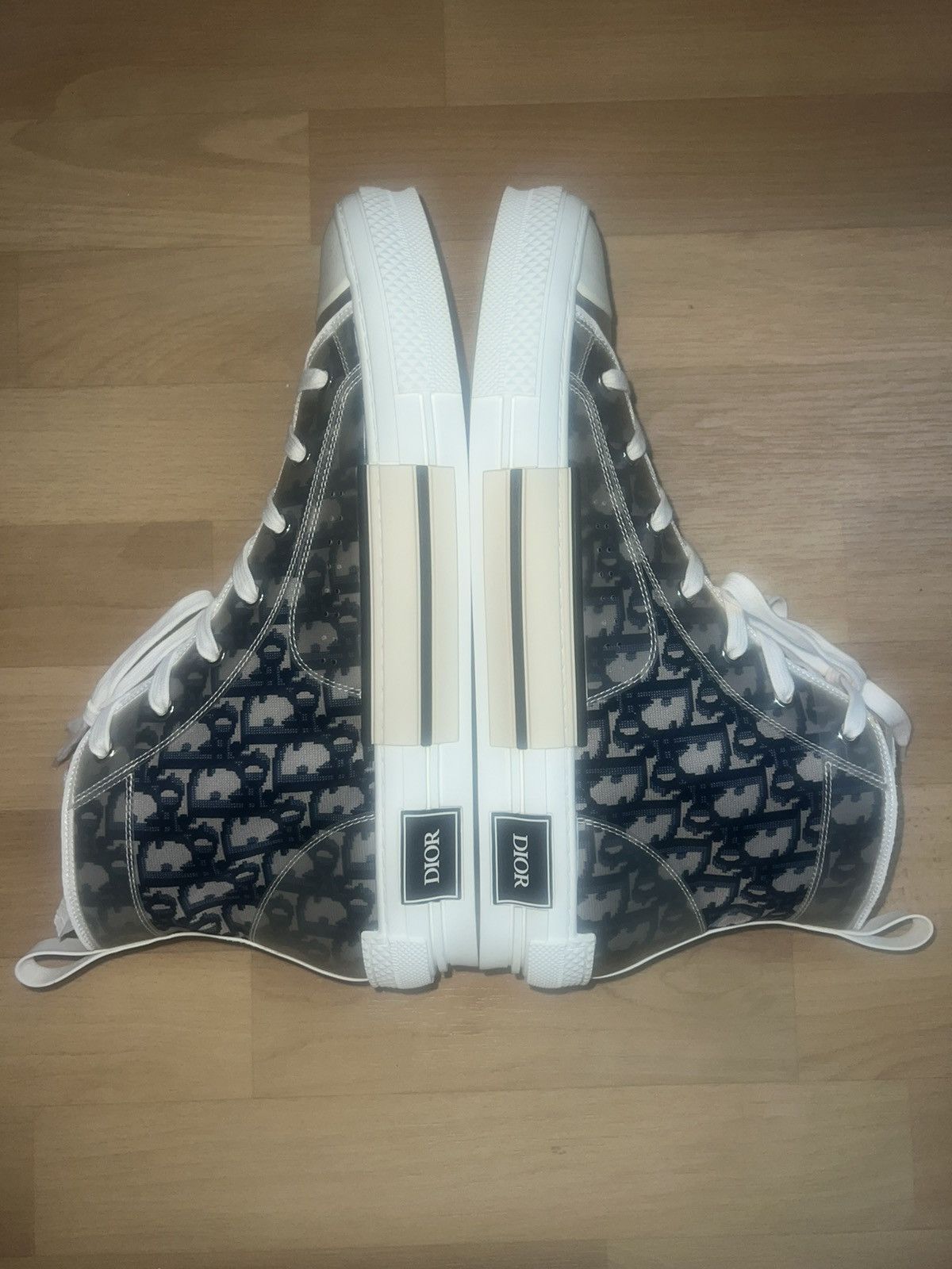 Dior Dior B23 High Top Sneaker Size US 13 / EU 46 - 1 Thumbnail
