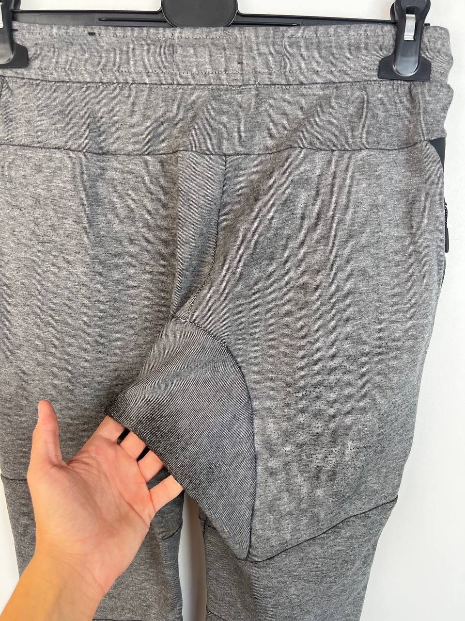 Vintage Nike Tech Fleece streetwear pants size S Size US 30 / EU 46 - 7 Thumbnail