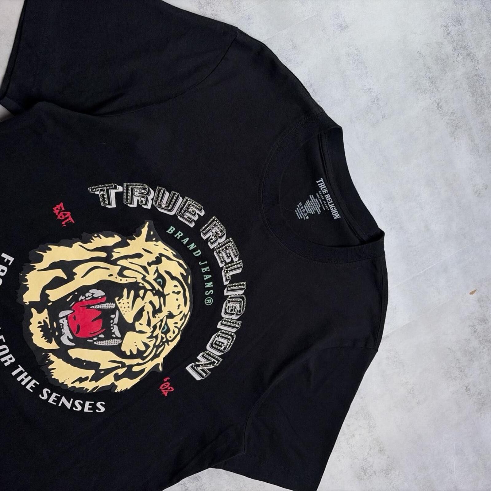 True Religion Y2K Black True Religion Grunge Tiger Skater T-Shirt Size US L / EU 52-54 / 3 - 5 Thumbnail