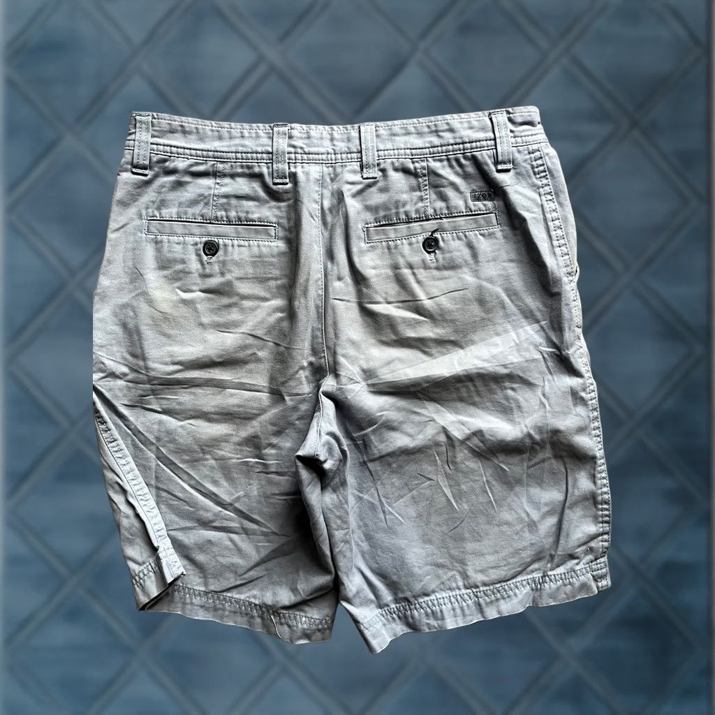 Izod Izod Shorts Size 33 Blue Solid Print Flat Front Saltwater Size US 33 - 1 Thumbnail
