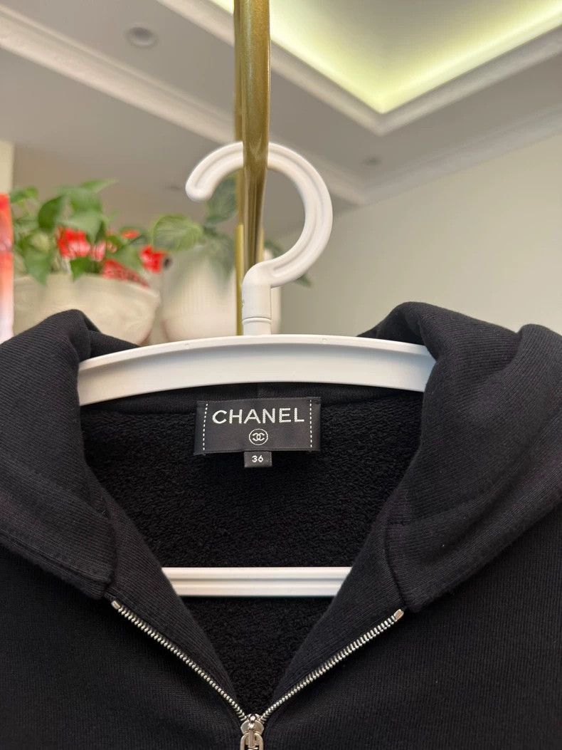 Chanel Chanel Black Hoodie with Astronaut Design -2505 Size XS / US 0-2 / IT 36-38 - 3 Thumbnail