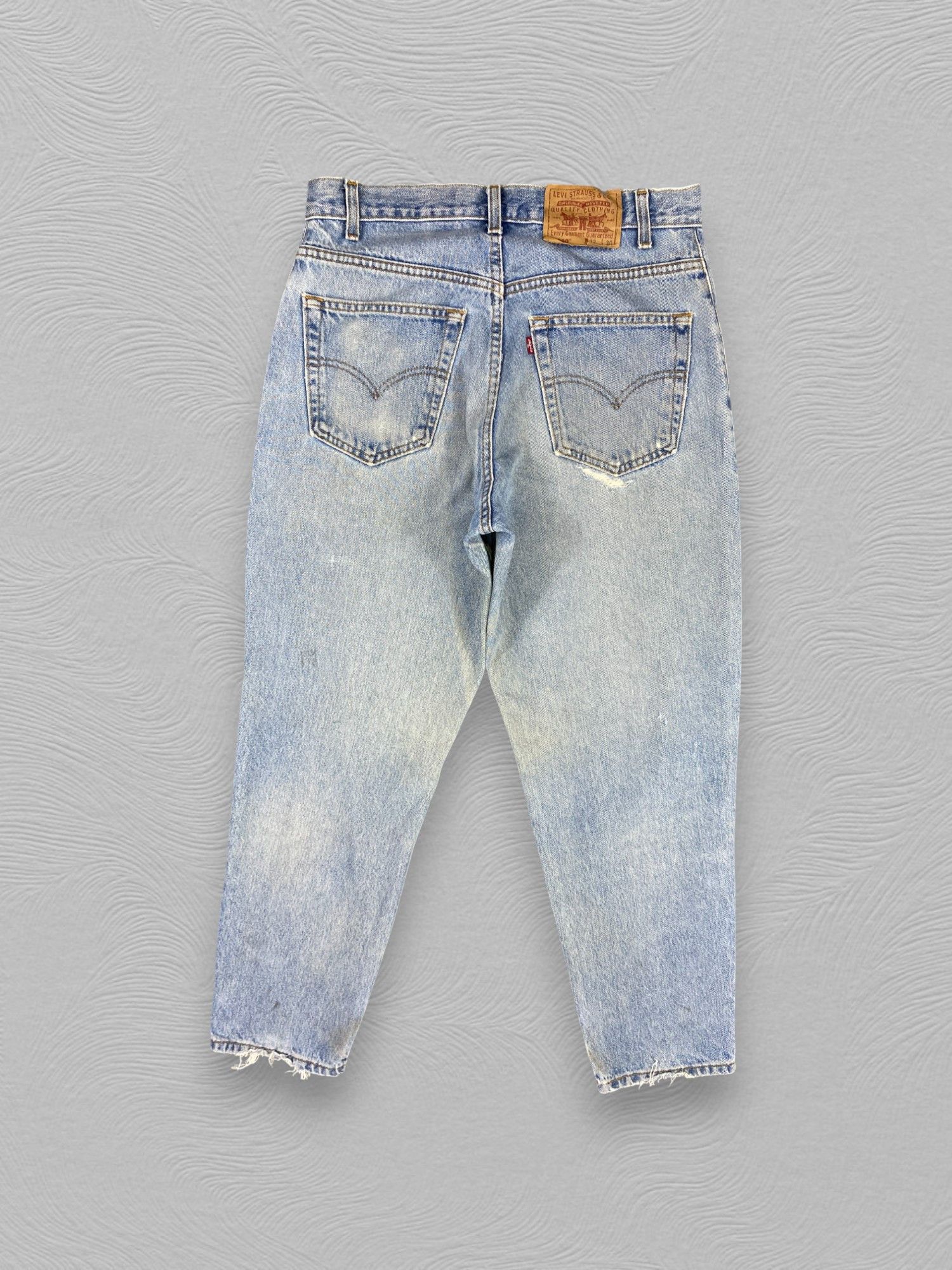 Levi's Distressed Blue Vintage Levi's 560 33x32 Denim -JN1993 Size US 33 - 2 Thumbnail
