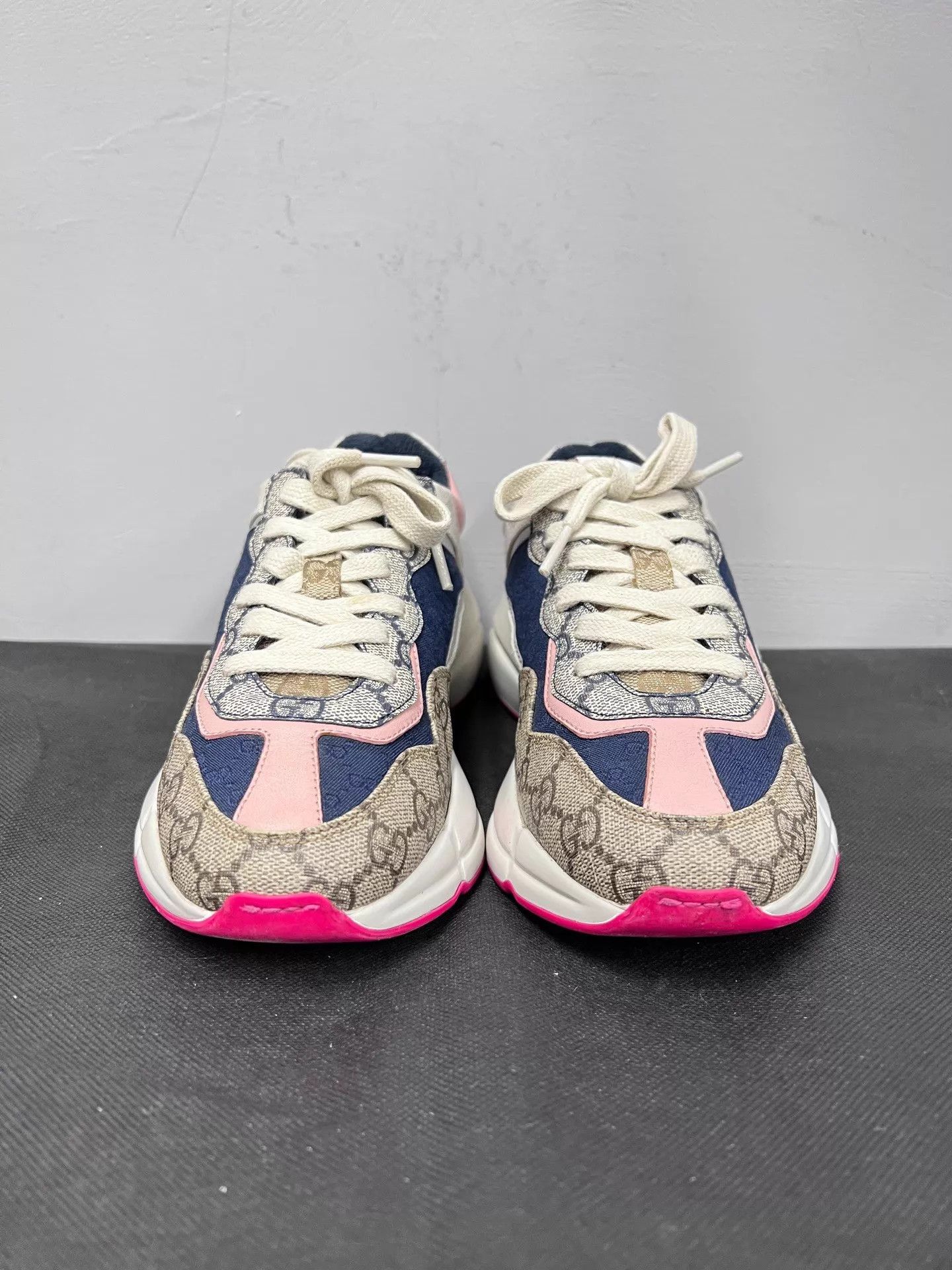 Gucci Gucci Rhyton GG Low-Top Dad Sneaker 37.5 Excellent Size US 7 / IT 37 - 2 Thumbnail