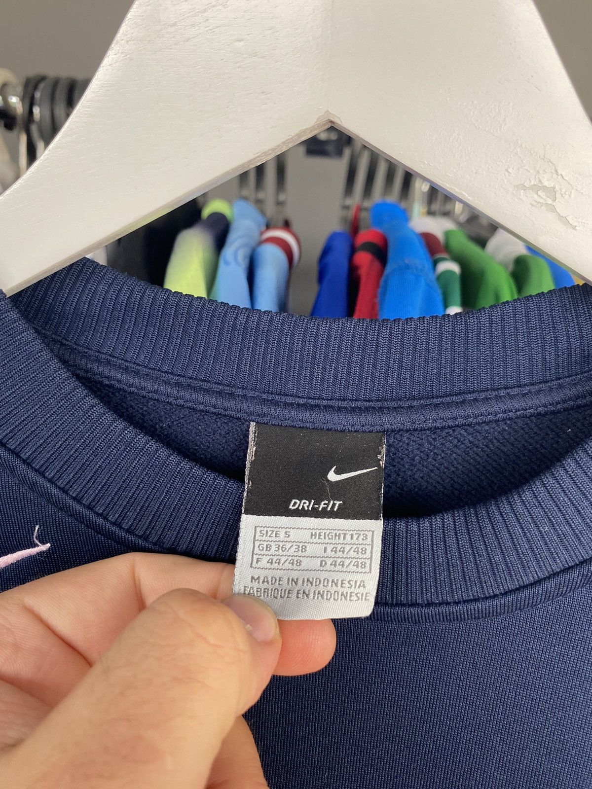 Nike 2004/05 VINTAGE NIKE JUVENTUS FOOTBALL CLUB SWEATSHIRT Size US S / EU 44-46 / 1 - 4 Thumbnail