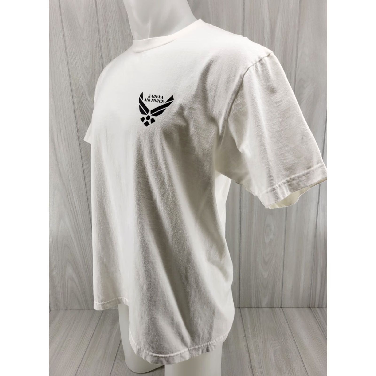 Vintage VINTAGE U.S. Air Force Kadena Base Short-Sleeved T-Shirt XL White Printstar Men Size US XL / EU 56 / 4 - 3 Thumbnail