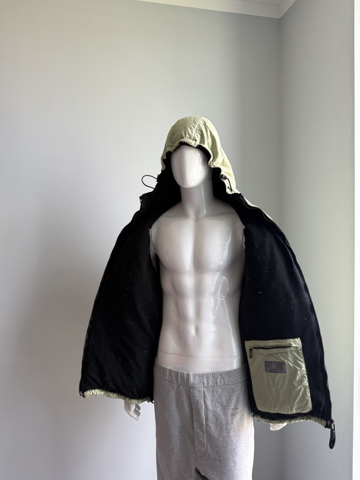Moncler Moncler Vintage 90s Puffer Down Jacket Size US L / EU 52-54 / 3 - 7 Thumbnail