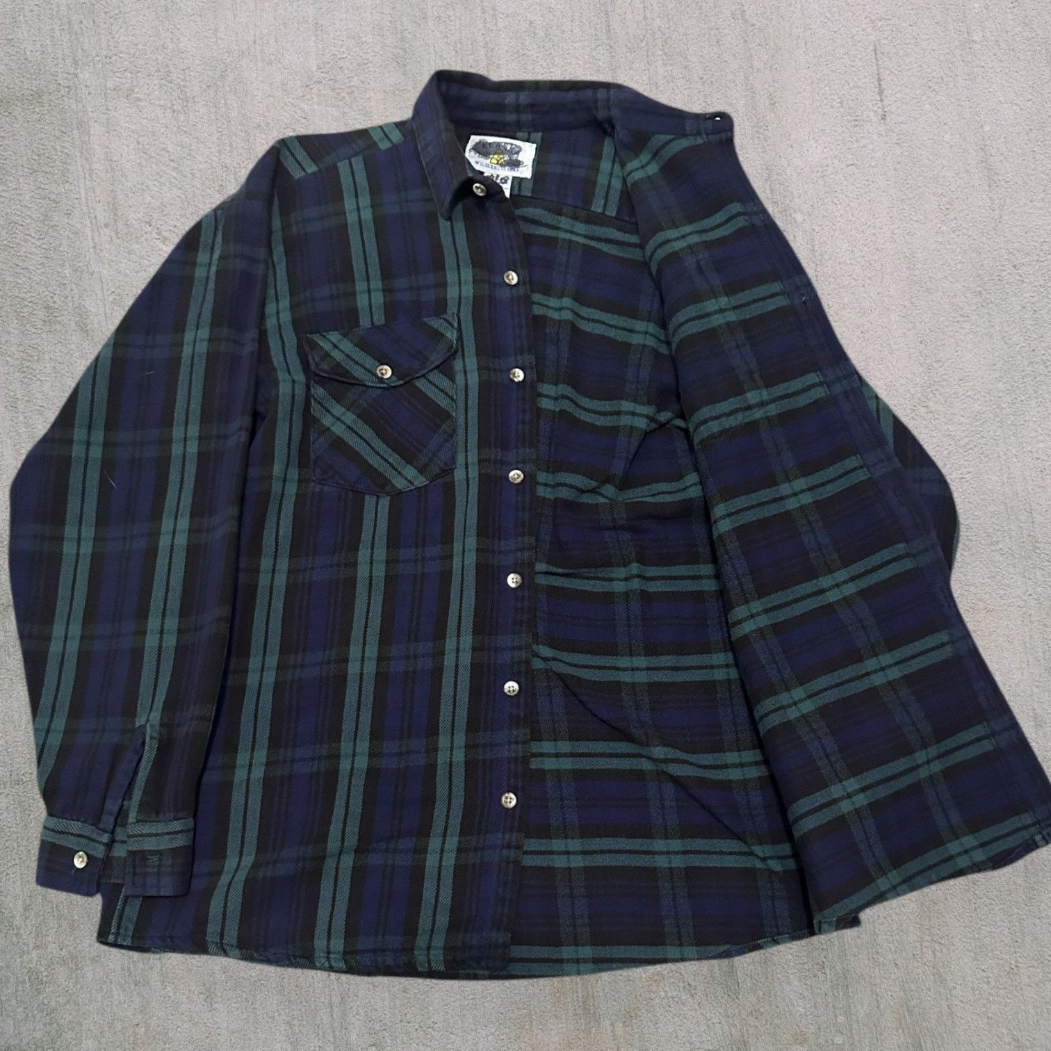 Other Alaska wilderness gear plaid flannel Size US XL / EU 56 / 4 - 2 Thumbnail