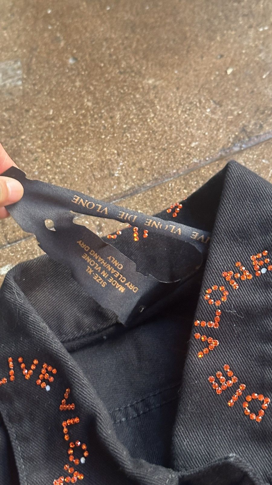 Vlone VLONE Rhinestone “LIVE VLONE DIE VLONE” Denim Jacket Size US XL / EU 56 / 4 - 4 Thumbnail