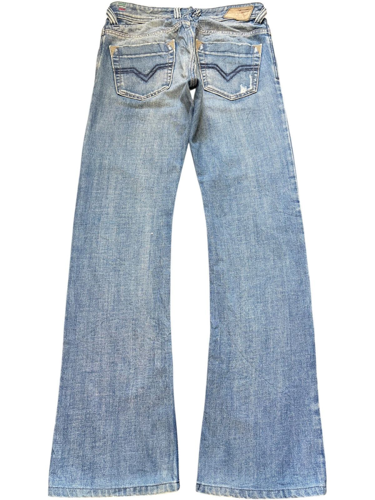 Diesel Vintage Italy Diesel Trouleg Faded Wash Distress Flare Jeans Size US 28 / EU 44 - 2 Thumbnail