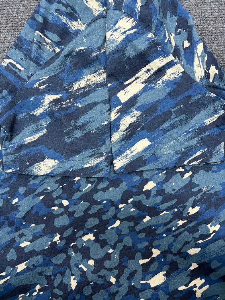 Louis Vuitton Louis Vuitton Camouflage Logo Short Sleeve Shirt -2505 Size US S / EU 44-46 / 1 - 6 Thumbnail