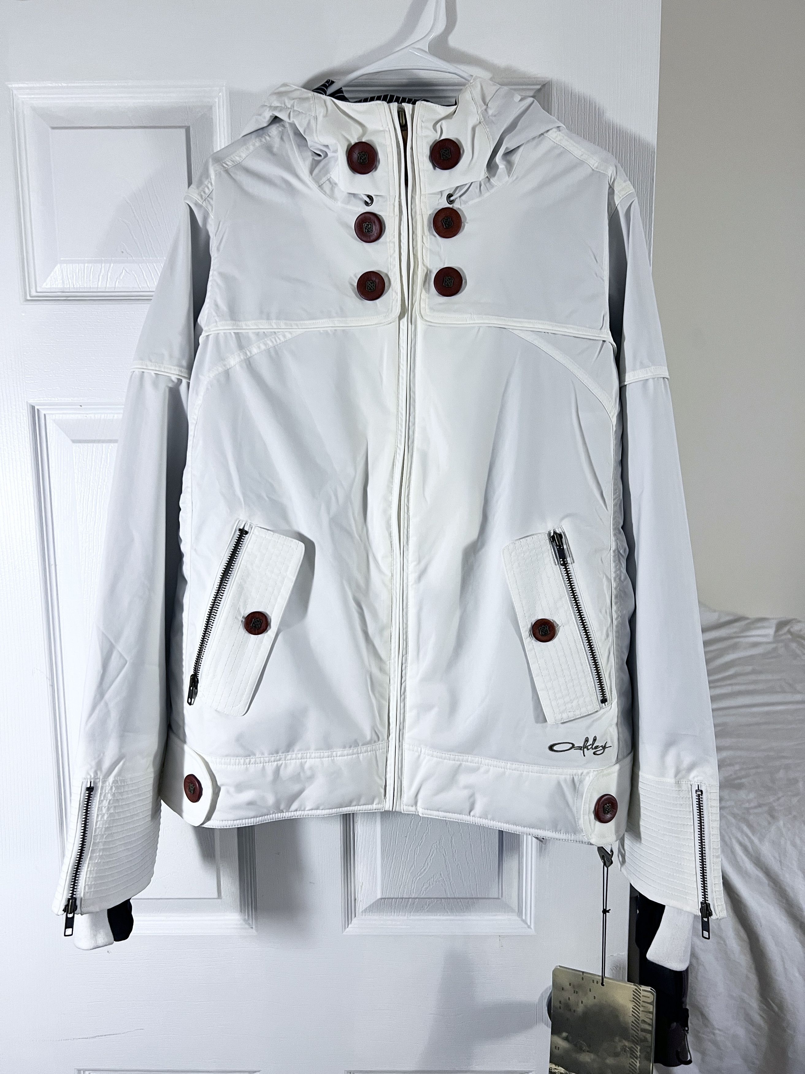 VTG 2000s Oakley Snow Jacket