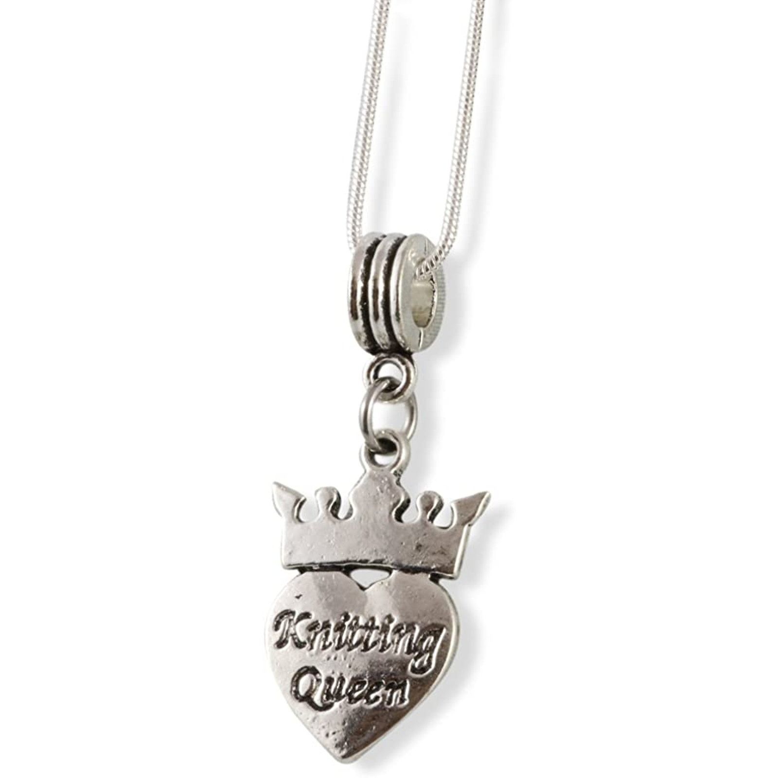 & Other Stories Knitting Queen with Crown and Heart Snake Chain Necklace Size ONE SIZE - 1 Thumbnail