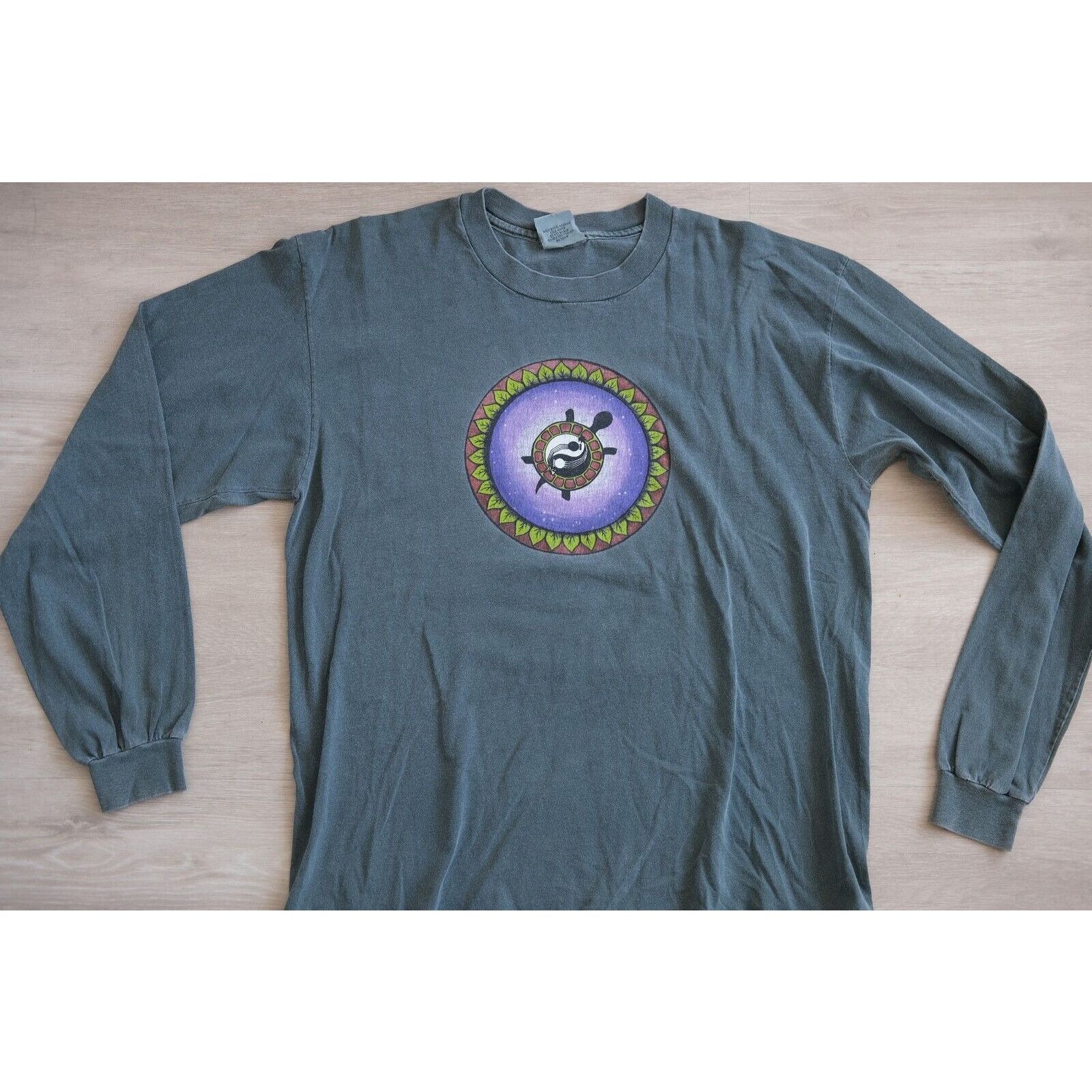 Anvil Vintage 90s Anvil Turtle Yin Yang Leaves Tribal Large Gray Size US L / EU 52-54 / 3 - 1 Thumbnail
