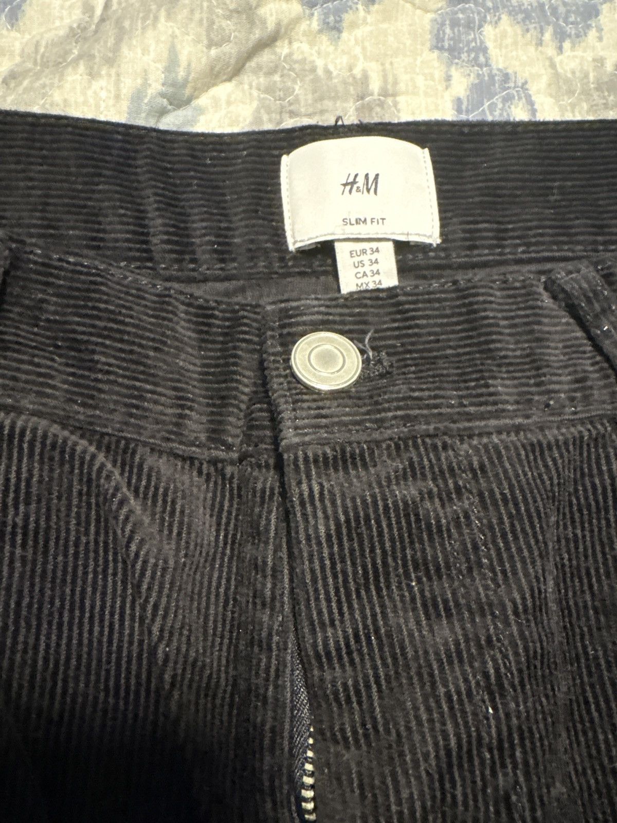 H&M Black Corduroy Pants H&M Size US 34 / EU 50 - 2 Thumbnail