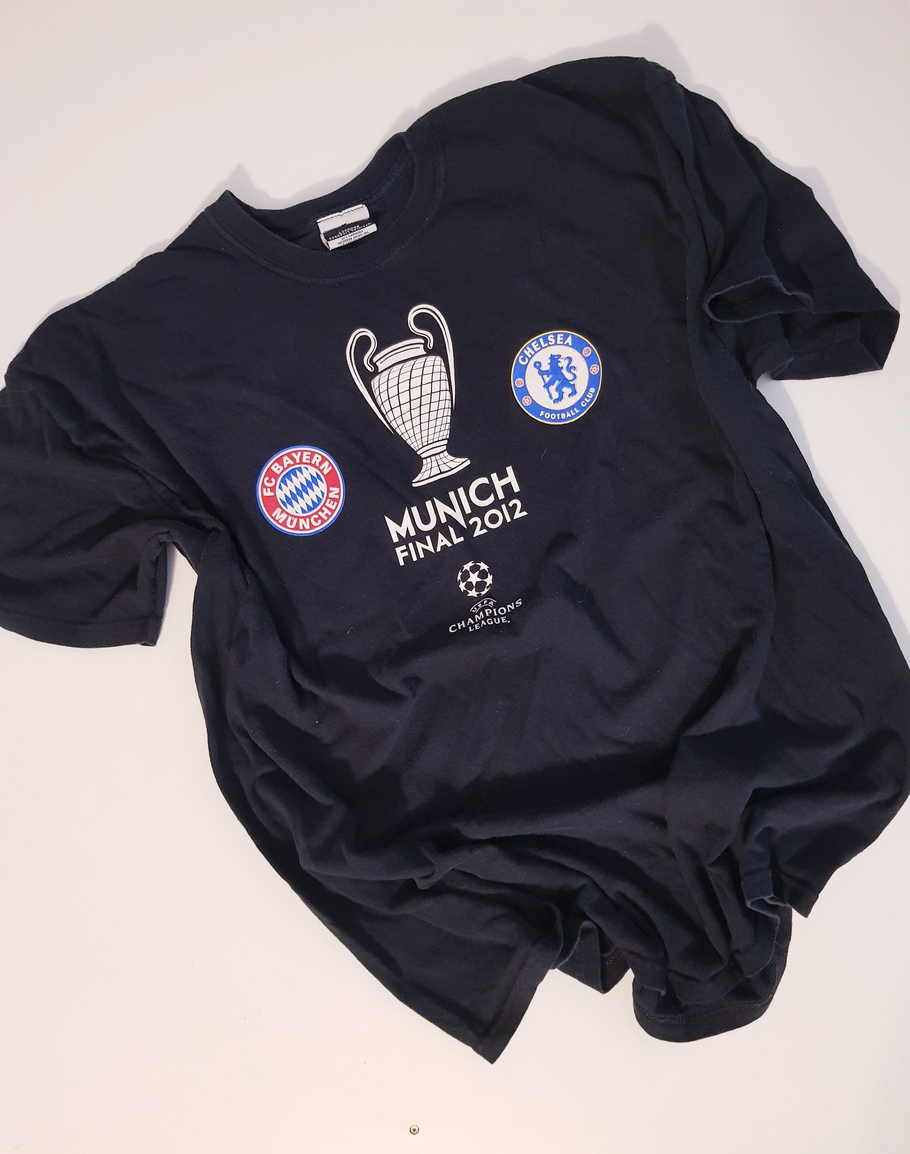 UEFA UEFA Champions League Munich Final 2012 Tee Bayern Chelsea Size US XXL / EU 58 / 5 - 1 Thumbnail
