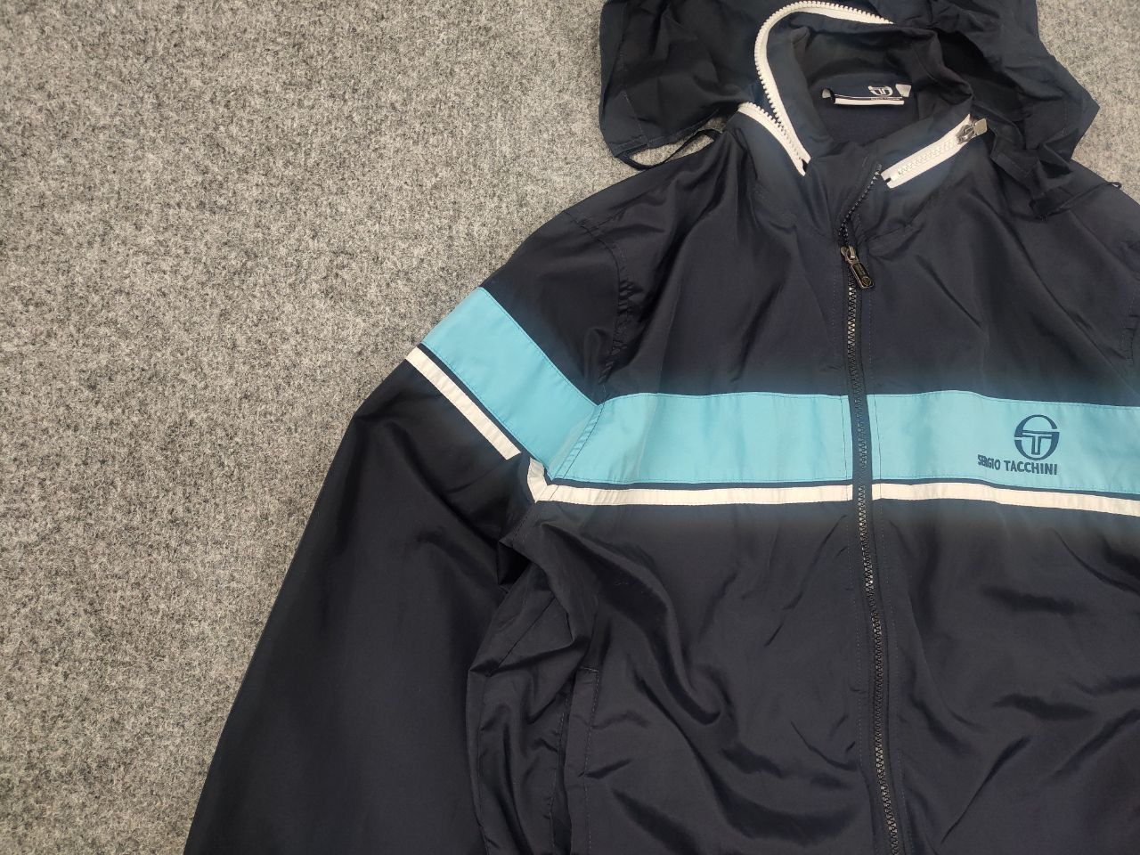 Sergio Tacchini Sergio Tacchini Light navy Logo jacket Zip Hoodie Vintage Size US L / EU 52-54 / 3 - 3 Thumbnail