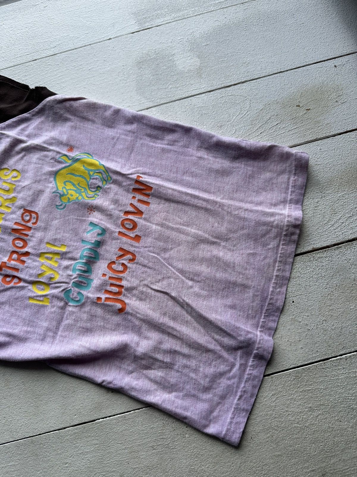 Juicy Couture × Vintage 🚨Vintage JUICY COUTURE avant garde PINK y2k goth tee Size S / US 4 / IT 40 - 2 Thumbnail
