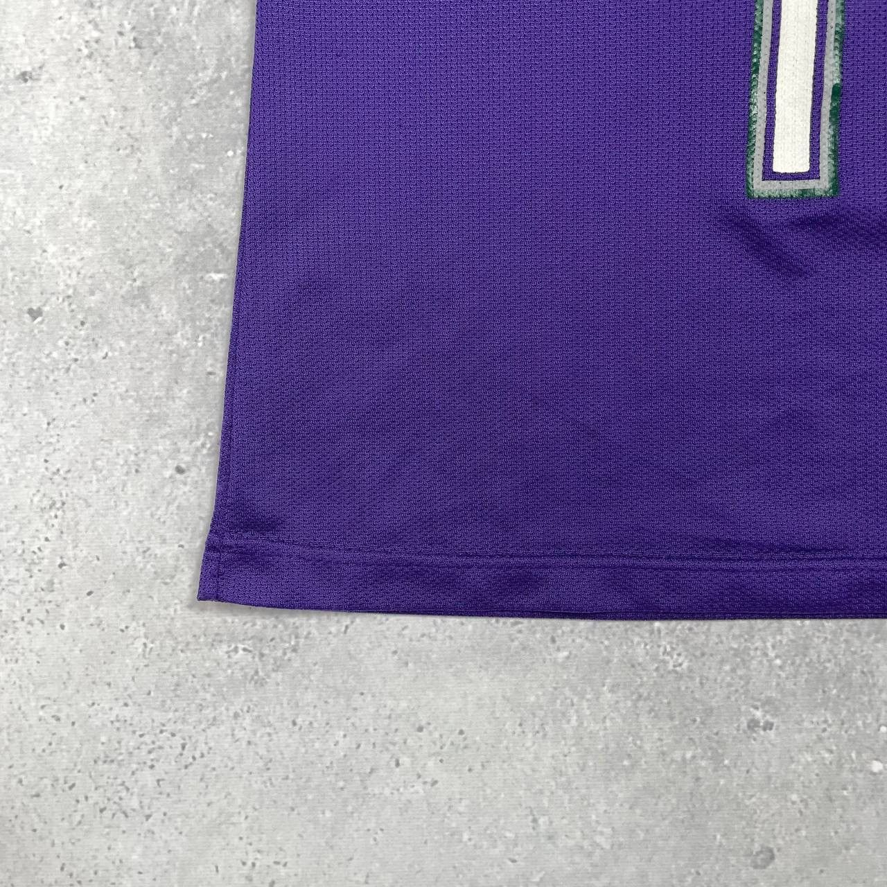 NBA Vintage 90s Milwaukee Bucks No 13 Glenn Robinson NBA Jersey Size US XXS / EU 40 - 9 Thumbnail
