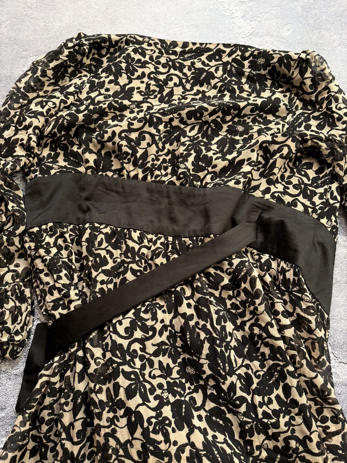 Diane von Furstenberg Vintage Diane Von Furstenberg Luxury Floral Silk Dress Size M / US 6-8 / IT 42-44 - 7 Thumbnail