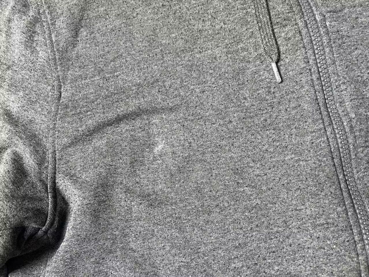 The North Face The north face zip hoodie size Large logo Size US L / EU 52-54 / 3 - 5 Thumbnail