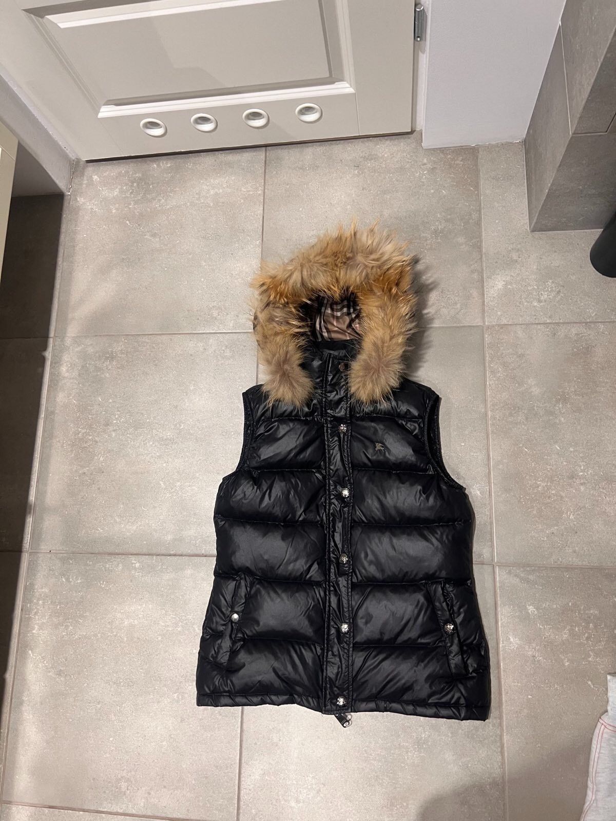 Burberry fur vest clearance