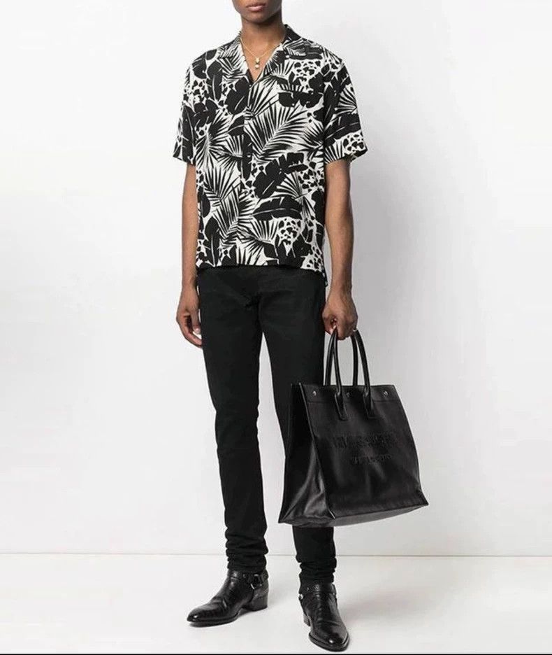 Saint Laurent Paris Saint Laurent Paris Saint Laurent Short Sleeve Silk Shirt- Size US M / EU 48-50 / 2 - 7 Thumbnail